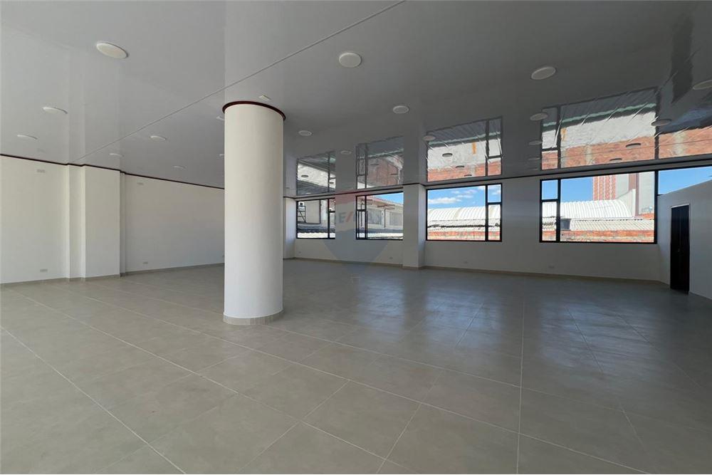 Commercial Space for Rent in Toberín